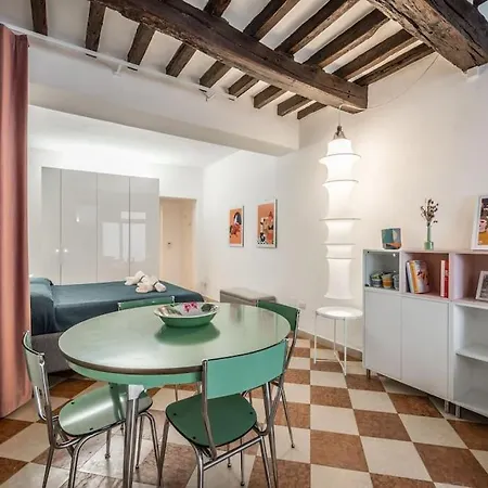 Casa Camilla - Arty Nel Centro Storico Parme