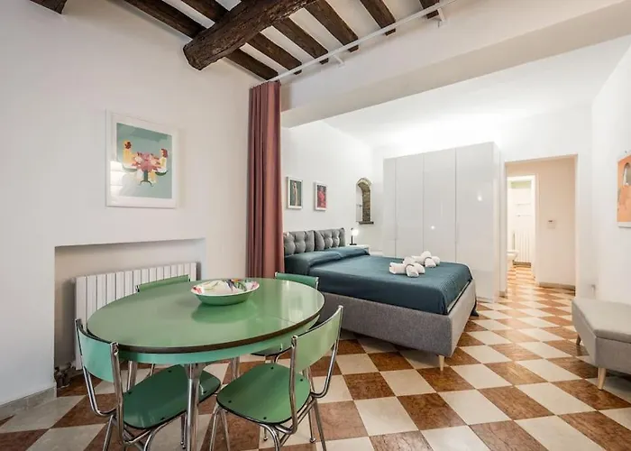 Apartment Casa Camilla - Arty Nel Centro Storico Parma