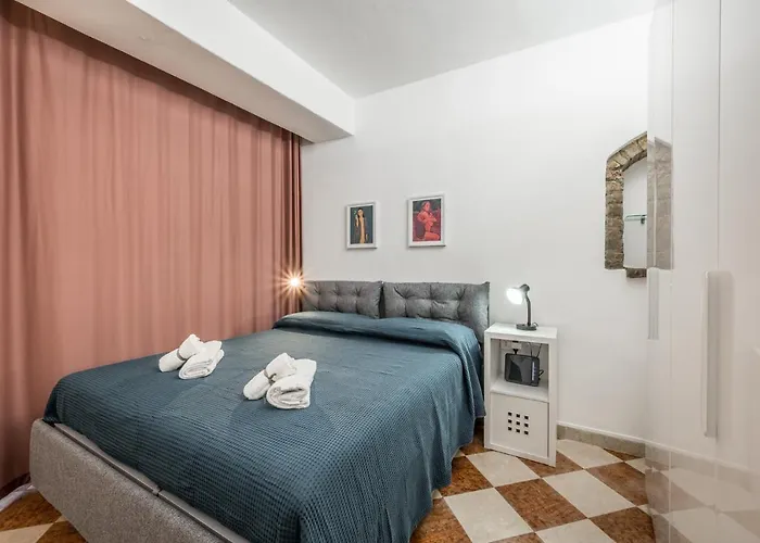 Apartment Casa Camilla - Arty Nel Centro Storico Parma